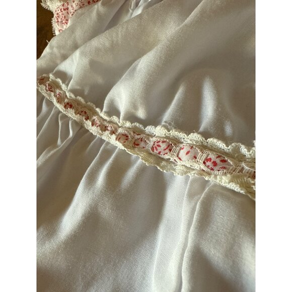 Vintage Baby Doll or Newborn Dress With Floral Print & Lace Trim Red - Picture 2 of 15